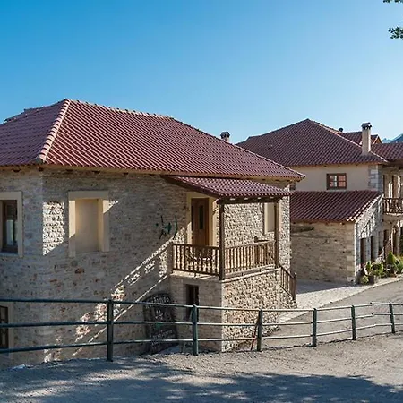 Kyklamino Hotel Koryshades